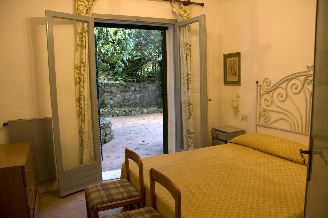Hotel Giardino Degli Ulivi 산펠리체치르체오 외부 사진